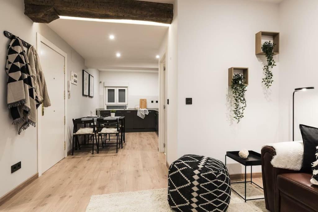 Cantalojas By Staynnapartments Bilbau Exterior foto